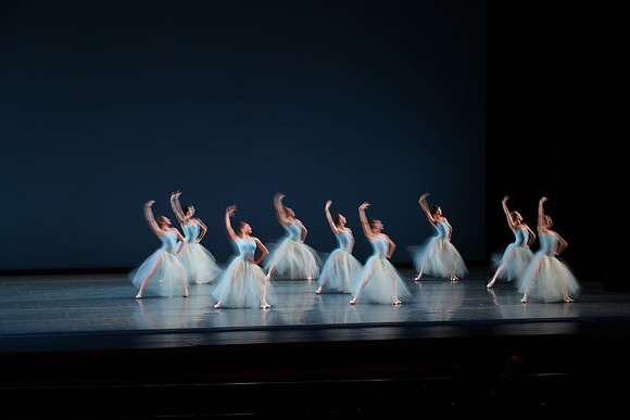 20170113_Seranade_Motion_Blur_PR_9C7C0079