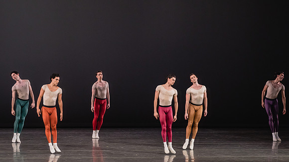 20170113_Glass_Pieces_Akhnaten_PR_MCB_Arsht_73A0885
