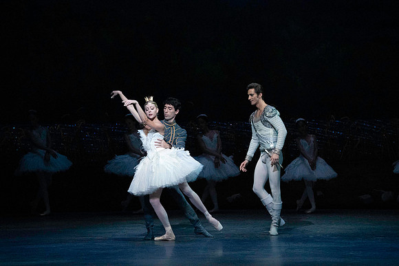 20240417_Swan_Lake_Act 4_2_Cast_DSC2974.ARW