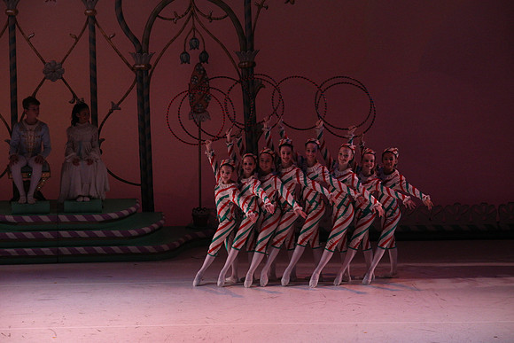 20141229_Nutcracker_WPB_Hoops_CG3P1341