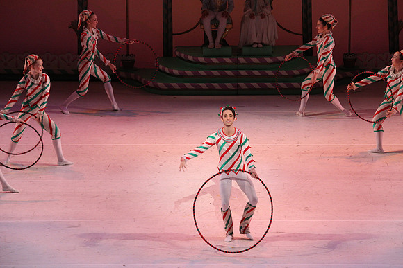 20141229_Nutcracker_WPB_Hoops_CG3P1497