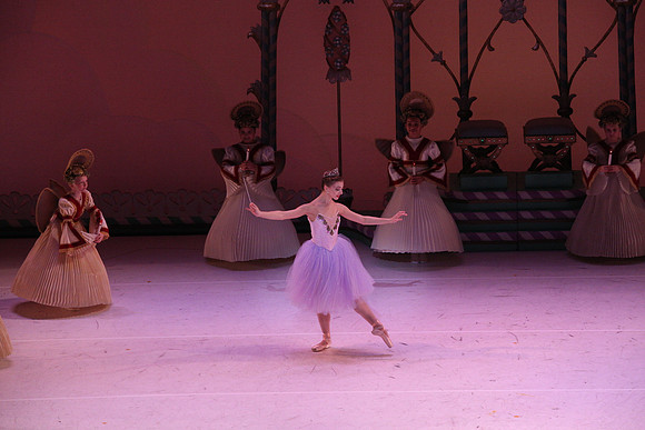 20141229_Nutcracker_WPB_Angels_CG3P0113