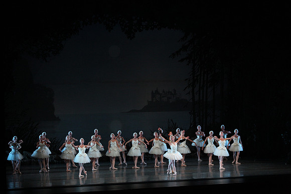 20151025_MCB_Swan_Lake_2Cast_Arsht_IMG_1516