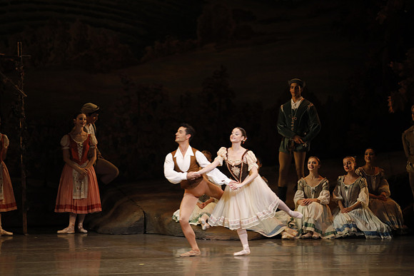 20161021_MCB_Giselle_Act1_Preformance_Arsht_73A0119