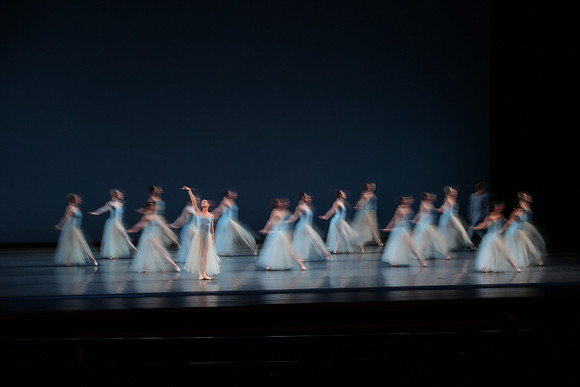 20170113_Seranade_Motion_Blur_PR_9C7C0188