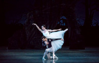 20161022_MCB_Giselle_Act2_2Cast_Tricia_Arsht_73A0051