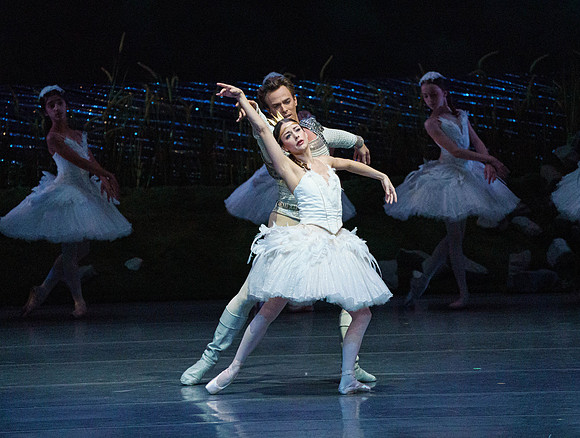 Swan Lake 2 Cast  for Amber double cheque it Tricia 1007