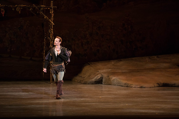 20161022_MCB_Giselle_Act1_2Cast_Tricia_Arsht_Arsht_73A5551