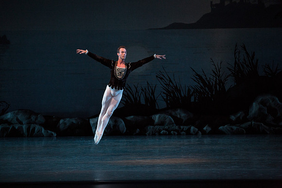 20151022_MCB_Swan_Lake_DR_Arsht_IMG_9252