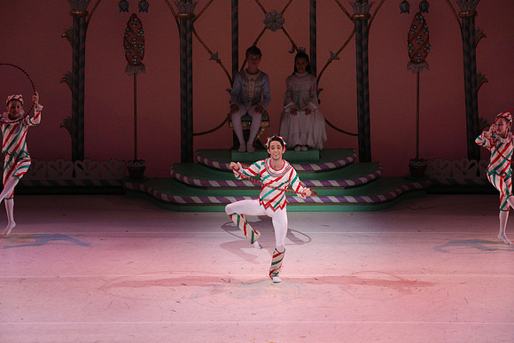 20141229_Nutcracker_WPB_Hoops_CG3P1376