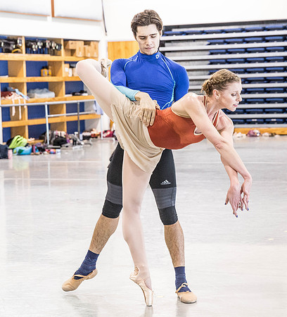 20170105_Walpurgisnacht_Ballet_Lopez_Studio_9C7C1033