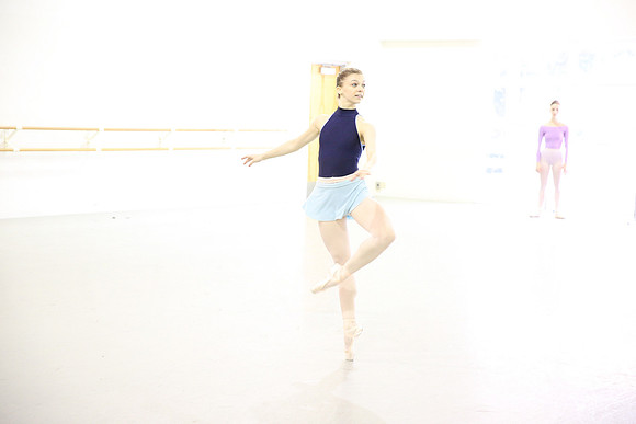 20150312_MCB_Raymonda_Variations_Studio_Lopez_Roma_9C7C7258
