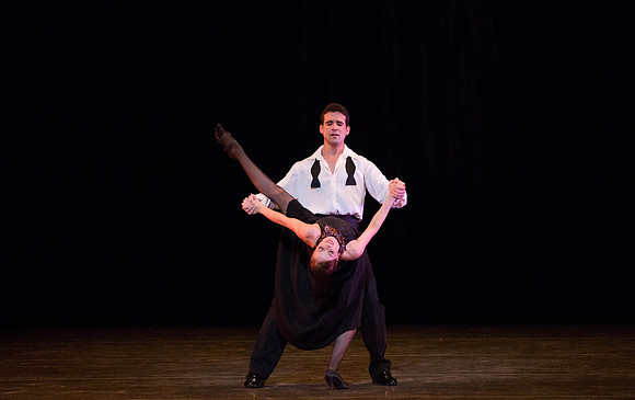 20150108_MCB_9_Sinatra_Dress_Hear_the_Dance_9C7C1228