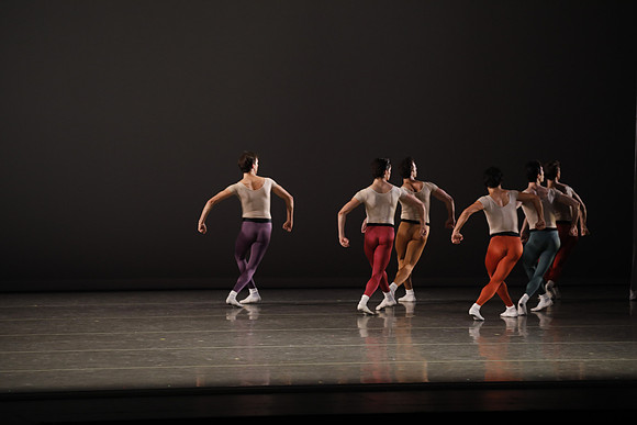 20170113_Glass_Pieces_Akhnaten_PR_MCB_Arsht_73A0763