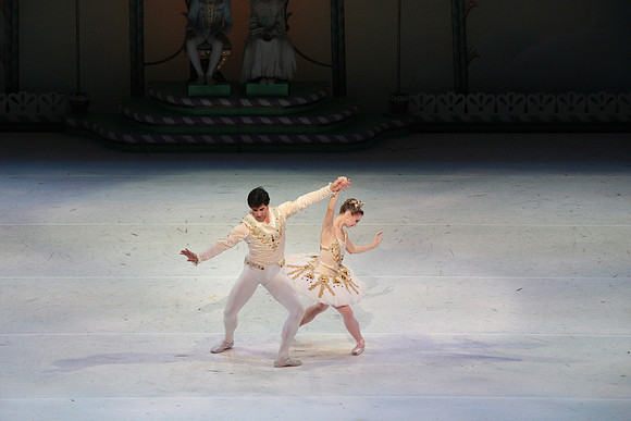 20141229_Nutcracker_WPB_PasDeDeux_CG3P2925