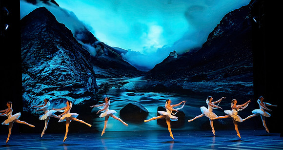20241026_untitled20241026_Pas de deux from La bayadere__DSC2698