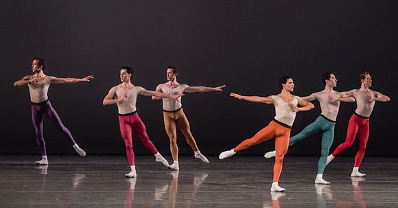 20170113_Glass_Pieces_Akhnaten_PR_MCB_Arsht_73A0838