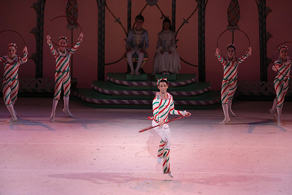 20141229_Nutcracker_WPB_Hoops_CG3P1440