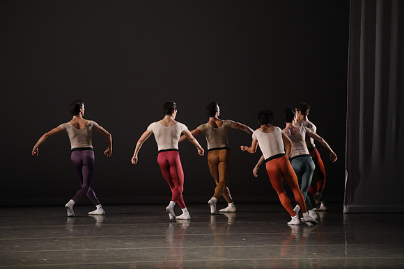20170113_Glass_Pieces_Akhnaten_PR_MCB_Arsht_73A0765