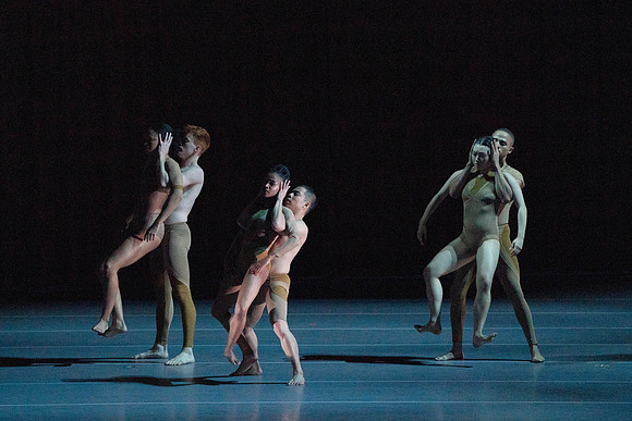 Psukhe_Alvin_Ailey_II_3386