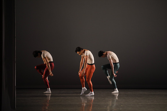 20170113_Glass_Pieces_Akhnaten_PR_MCB_Arsht_73A0713