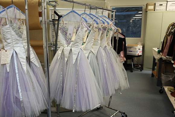 20150901_Fitting_Swan_Lake_Wardrobe_IMG_6274