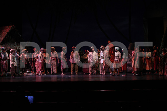 20150226_The_Pearl_Fisher_Act_29C7C0673
