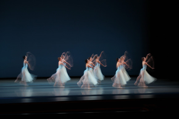 20170113_Seranade_Motion_Blur_PR_9C7C0073