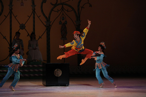 20141223_Nutcrackers_Arsht_A__CG3P0875