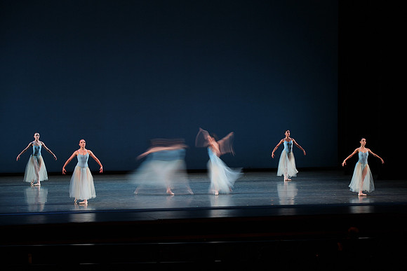 20170113_Seranade_Motion_Blur_PR_9C7C0125