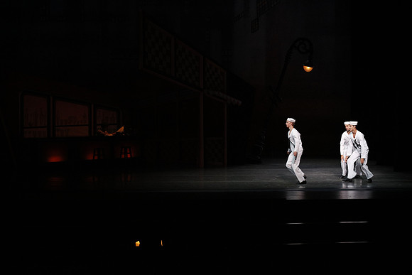20151022_MCB_Fancy_Free_Warmup_Stage_Arsht_75A5316
