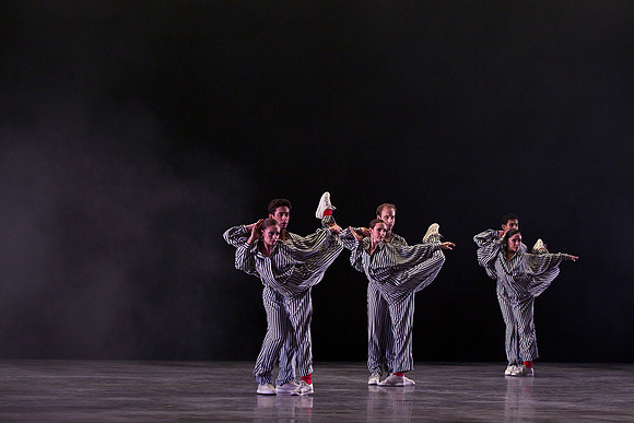 8000_DG_MCB_ZIff_Theatre_Upper_Room_10202011_AL1B3542