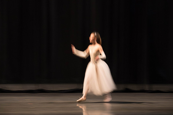 20180406_La_Valse_Motion_Blur_Balanchine_73A6922