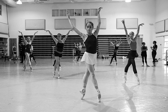 7027_DG_Rehersal_Miami_City_Ballet_FL_AL1B5402