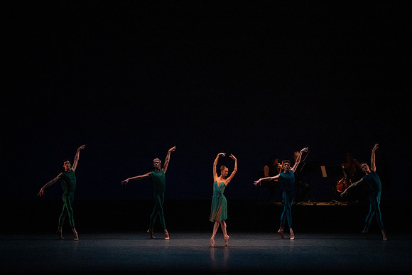 20240210_Winter_Mix_Paganini_in_Play_MCB_DSC1318
