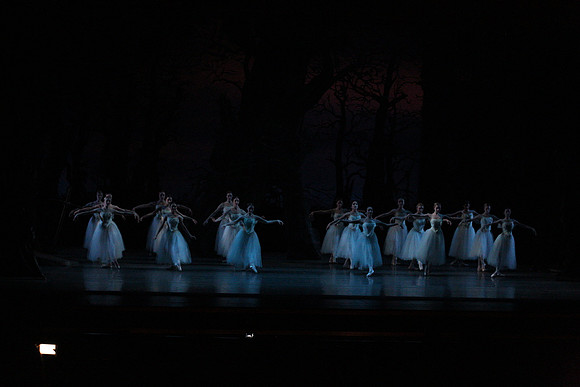 20161021_MCB_Giselle_Act2_Preformance_Arsht_9C7C0008