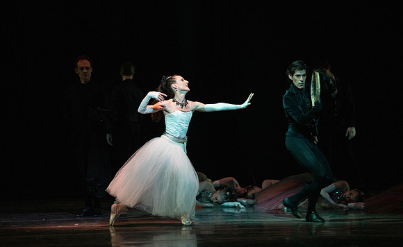 20180405_La Valse_Balanchine_Ravel__73A5351