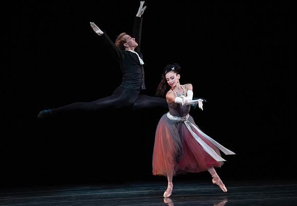 20180405_La Valse_Balanchine_Ravel__73A4305