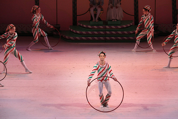 20141229_Nutcracker_WPB_Hoops_CG3P1496
