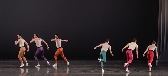 20170113_Glass_Pieces_Akhnaten_PR_MCB_Arsht_73A0903
