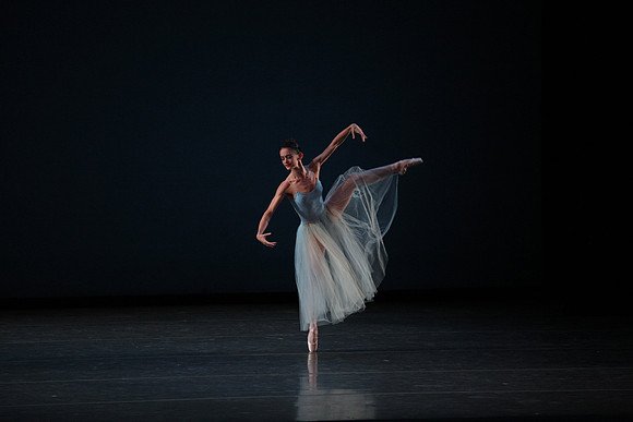 20170114_Serenade_Preformance_Tricia_Jeanette_Emily_Saturday_MCB_9C7C0113