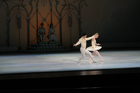20141223_Nutcracker_ARTC_Pasdedeux_AL1B5692