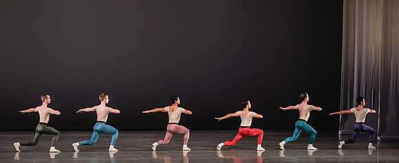 20170113_Glass_Pieces_Akhnaten_PR_MCB_Arsht_73A0980