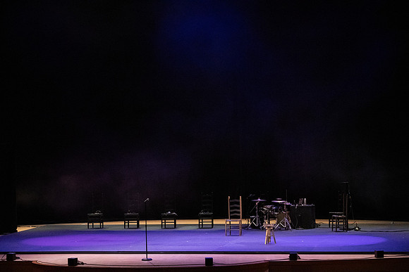 20250306_Eva Yerbabuena_oscuro brillante_DSC5950