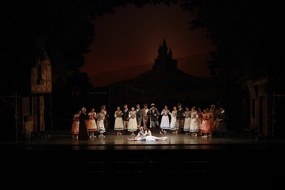 20161020_MCB_Giselle_Act1_DRSH_75A0021