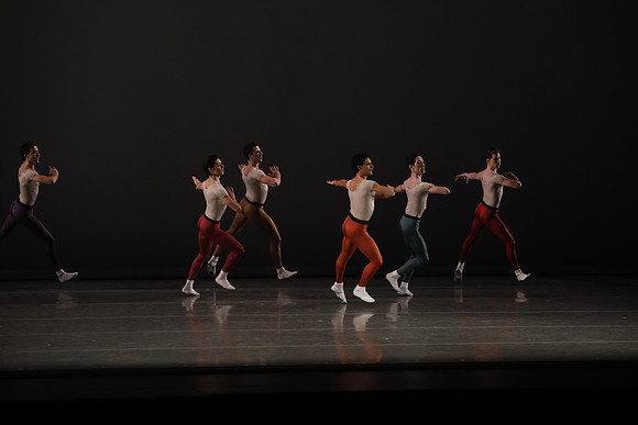 20170113_Glass_Pieces_Akhnaten_PR_MCB_Arsht_73A0798