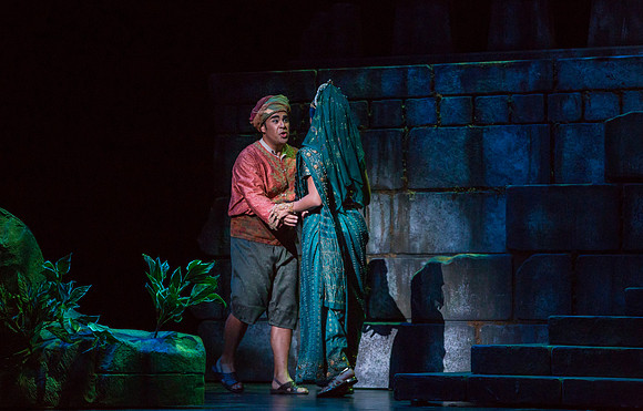 20150226_The_Pearl_Fisher_Act_39C7C2203
