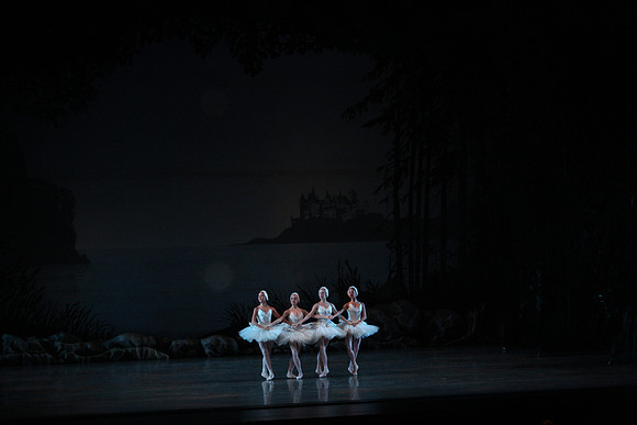 20151025_MCB_Swan_Lake_2Cast_Arsht_IMG_0009