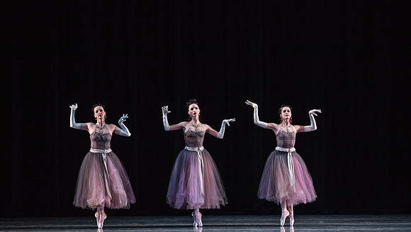 20180405_La Valse_Balanchine_Ravel__73A4214