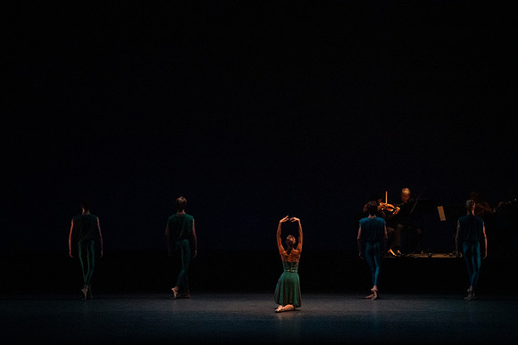 20240210_Winter_Mix_Paganini_in_Play_MCB_DSC1303